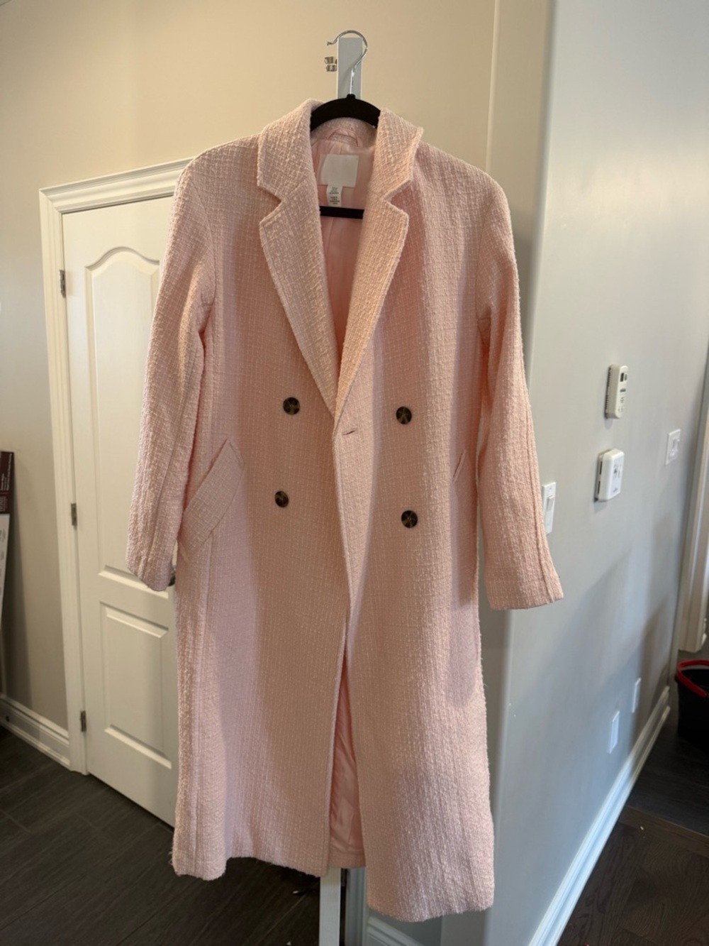 H&M Pale Pink Textured Wool-Blend Coat - Picture 2 of 3